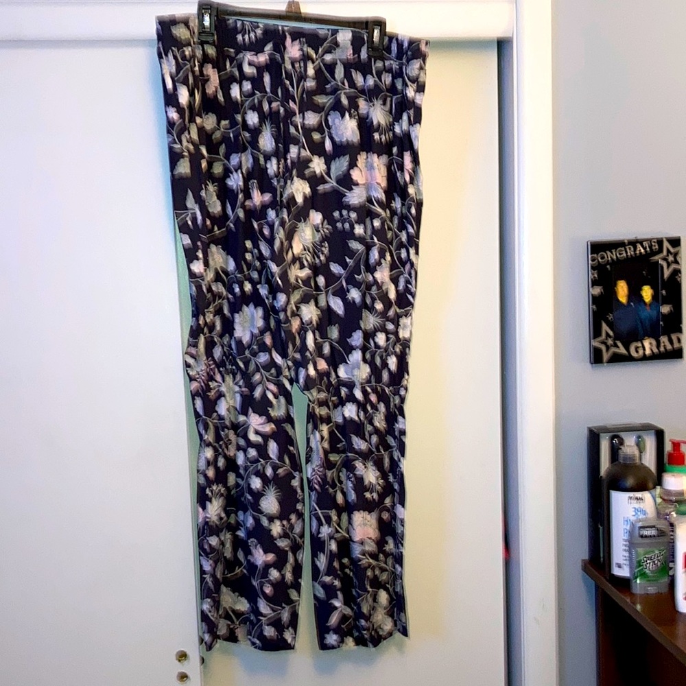 NWT LOFT FLOWY PANTS FOR SPRING XL